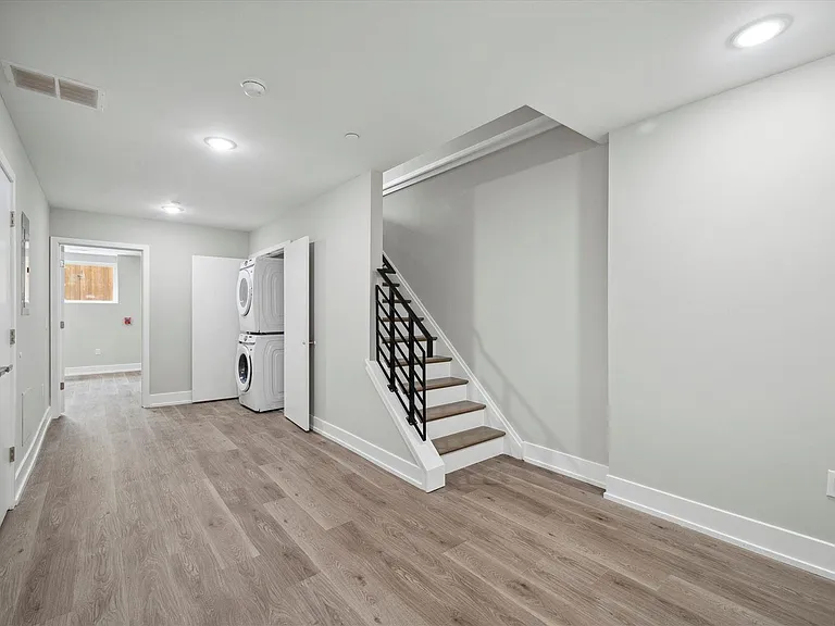 2225 N 8th St #1 — Photo 14