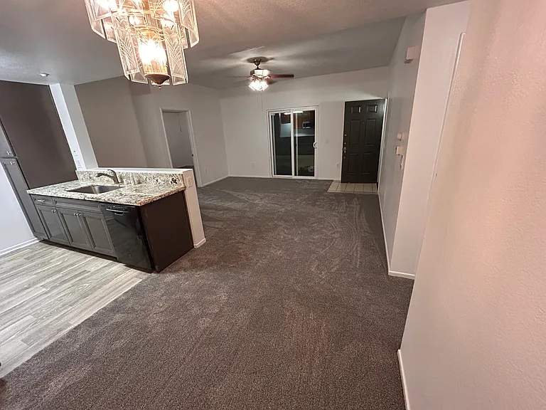 9728 Marilla Dr — Photo 6