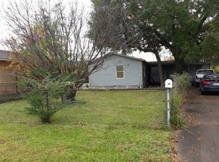 906 Cliffside Dr, Houston, TX 77076