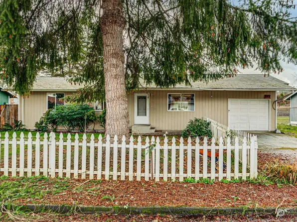 527 Diane Street SW, Castle Rock, WA 98611