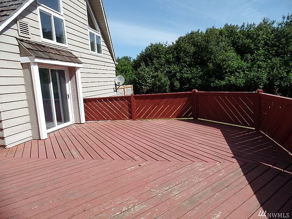 4th image of 510 Ocean Shores Blvd SW