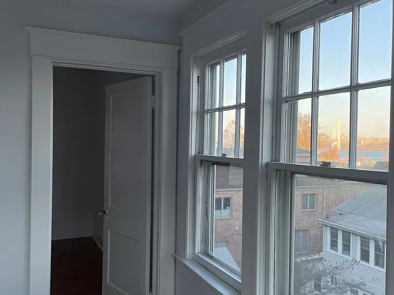 621 Undercliff Ave #2 — Photo 4