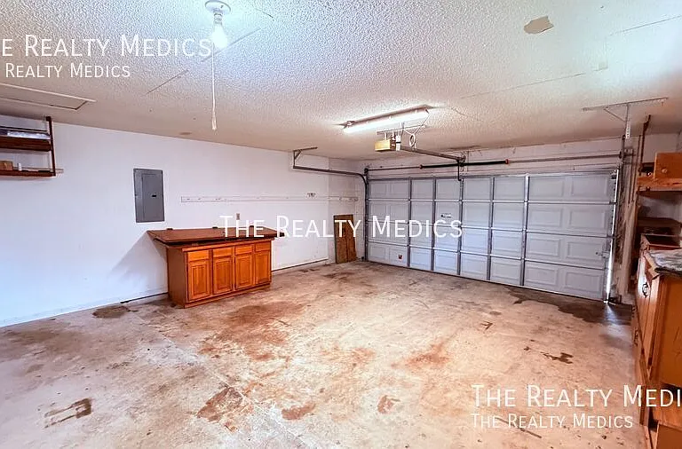 481 Timberwood Trl — Photo 34