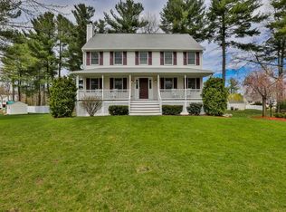 6 Tacoma Dr, Wilmington, MA 01887