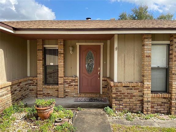 3rd image of 599 E Lehigh Dr