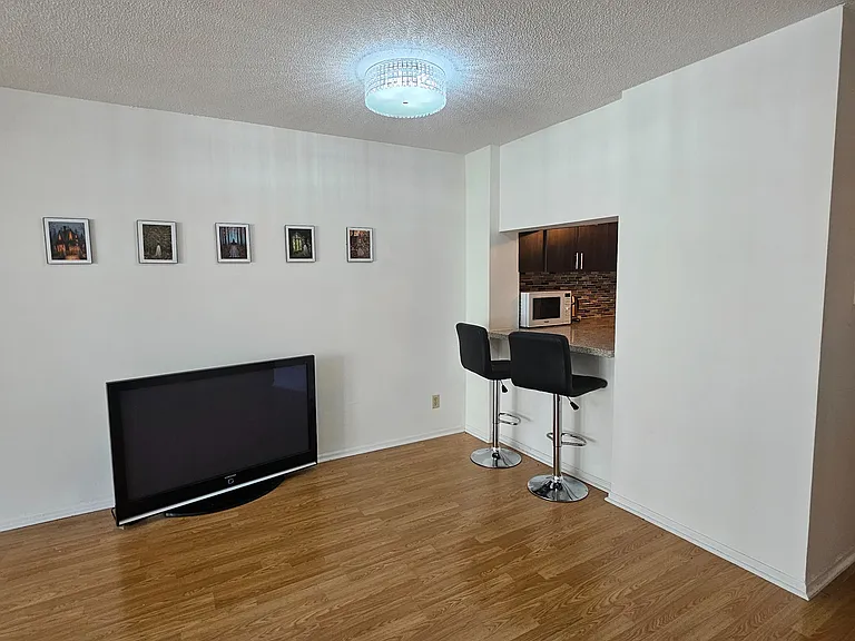 711 Bay St #2011 — Photo 17