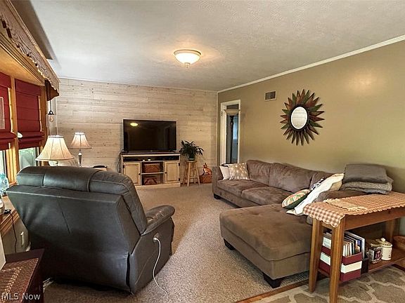 4th image of 30411 Township Road 251