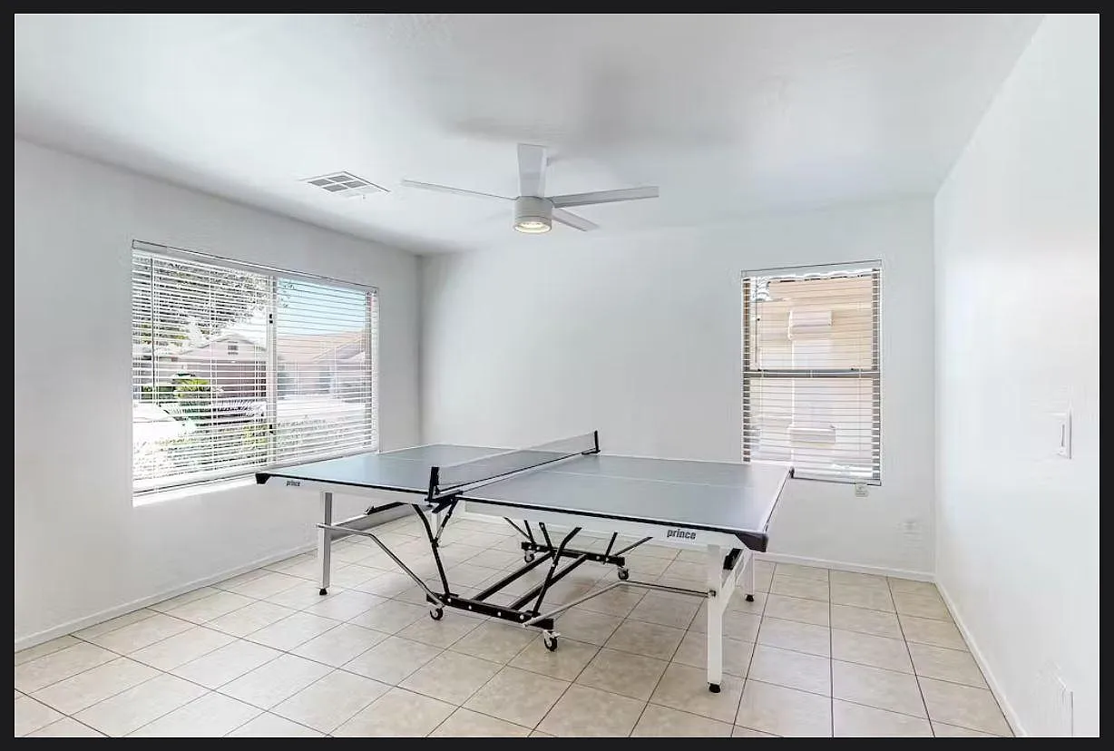 3 bed, 1482 sqft, $3,400 — Photo 1