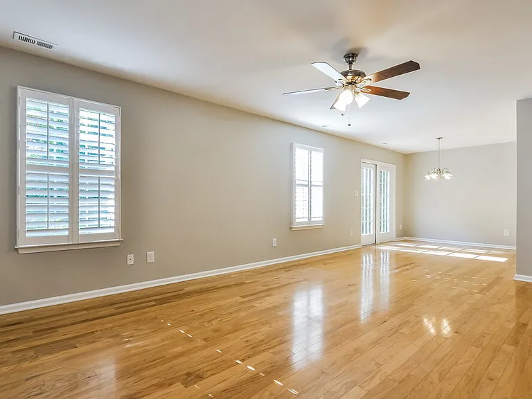 259 N Fuquay Springs Ave — Photo 3
