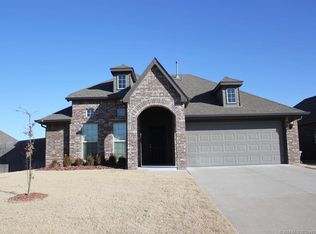 9013 E 139th St S, Bixby, OK 74008