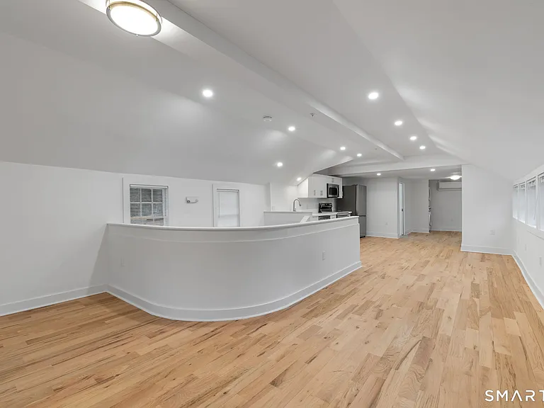 523 Danbury Rd #C — Photo 10
