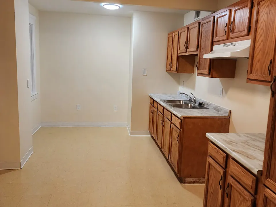 3501 E 93rd St #303
