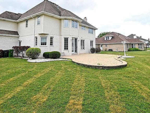 4th image of 9012 Basswood Dr