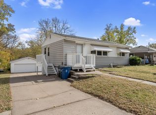 1219 Logan St, Muscatine, IA 52761