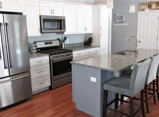 175 Danielle Dr, Woonsocket, RI 02895