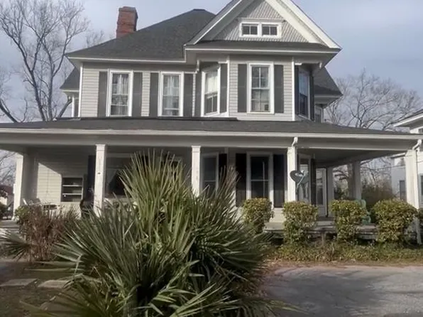 157 Cambridge Ave E, Greenwood, SC 29649