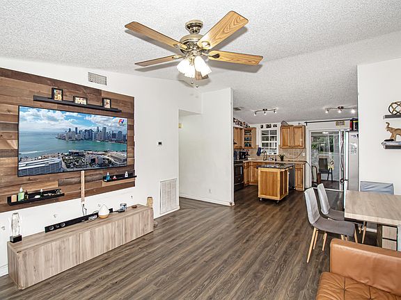 5th image of 1337 Elmbank Way