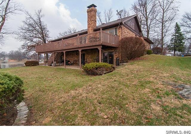 1st image of 887 Malibu Way