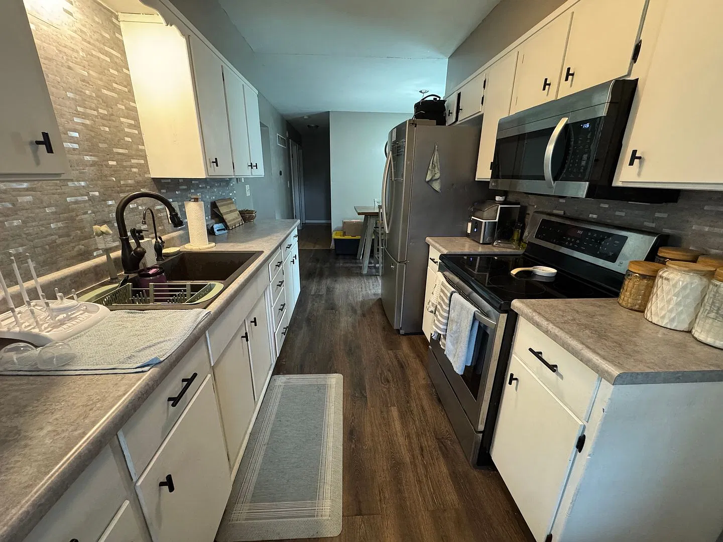 Lincoln Home for Rent — Photo 3
