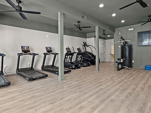 2nd image of 5385 Peachtree Dunwoody Rd APT 516