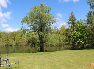 15 Walker Ln, Wurtsboro, NY 12790