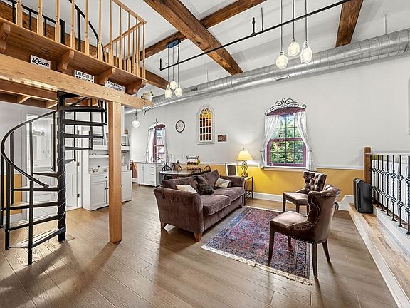 3rd image of 39 Millyard Unit 202