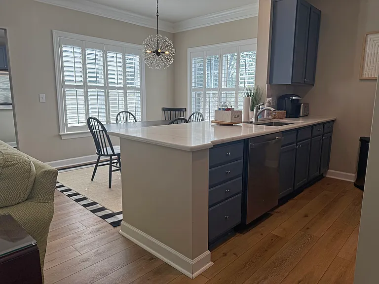 106 Sunset Cir #202 — Photo 11