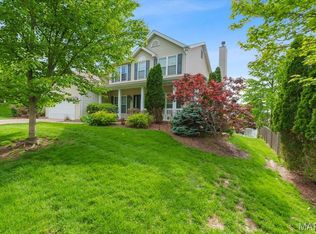 15 Savannah Hill Dr, Saint Peters, MO 63376