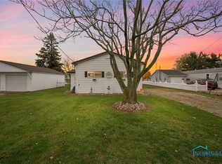 2805 W Cleveland Rd, Pt Clinton, OH 43452