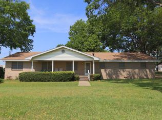 917 Fisher Rd, Longview, TX 75604