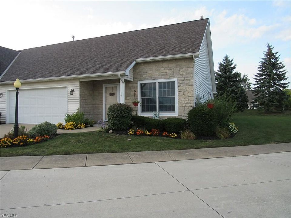 1st image of 14 Canterbury Cir
