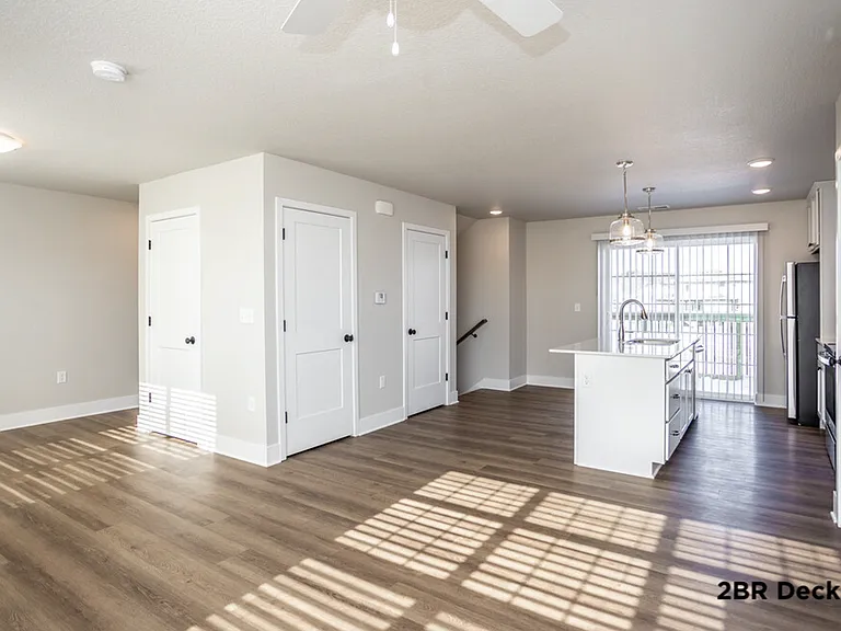 Grand Valley Townhomes — Photo 11