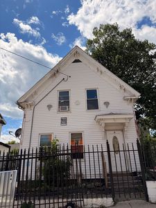 20 Monmouth St, Lawrence, MA, 01841