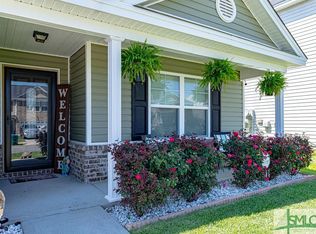 24 Roseberry Cir, Port Wentworth, GA 31407