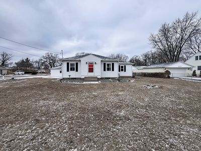 513 40th St, East Moline, IL, 61244