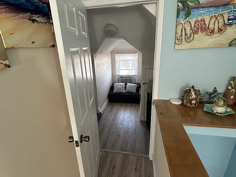 126 W Andrews Ave #1B — Photo 5
