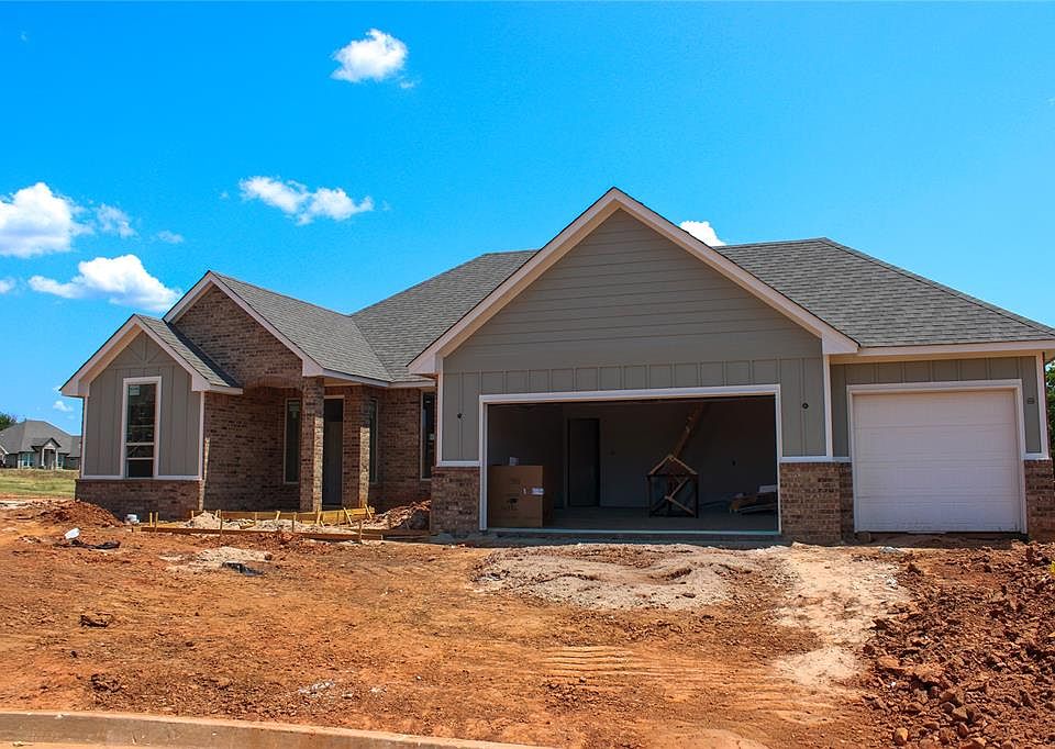 1st image of 703 Florence Ter