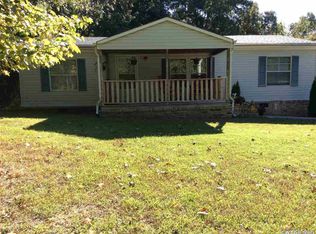 406 Sharp Rd, Lexington, TN 38351