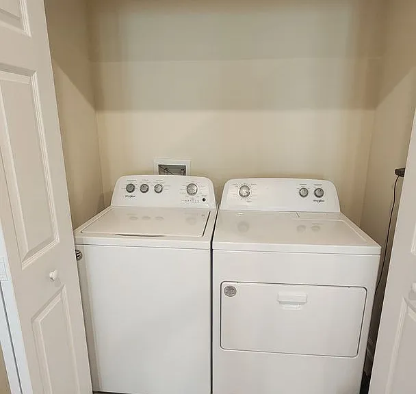 37 Temple Dr — Photo 11