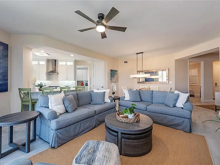 400 Flagship Dr #1002 — Photo 3