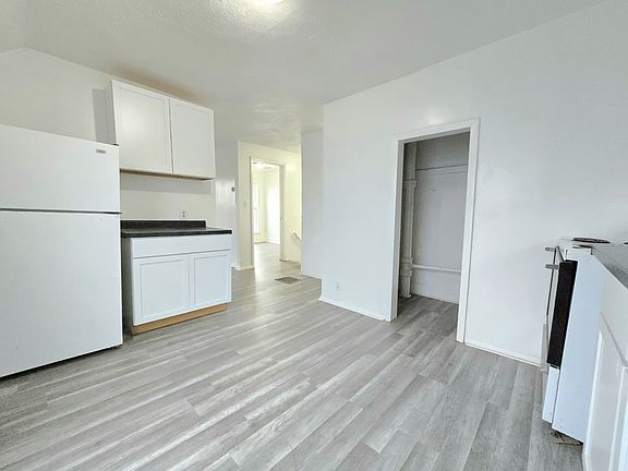 5th image of 3312 Mishawaka Ave #1/2