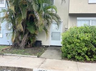 6600 121st Ave APT 6, Largo, FL 33773