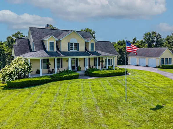 15438 Hillsboro Rd, Purcellville, VA 20132