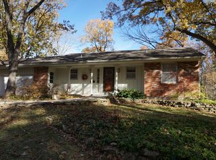 1004 Maplewood Dr, Columbia, MO 65203