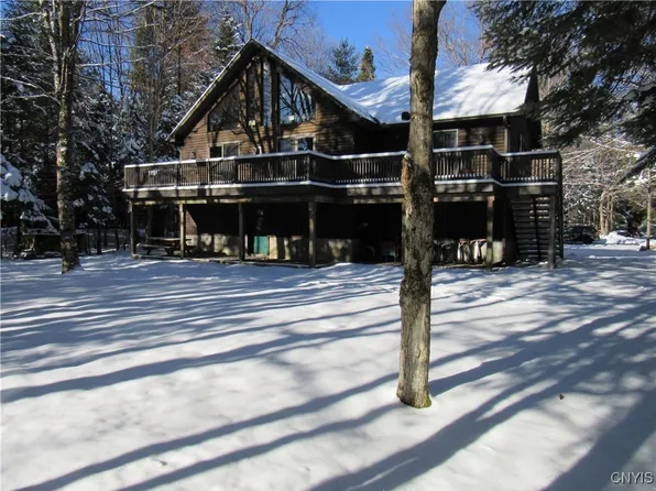 209 Spruce Dr, Thendara, NY 13472