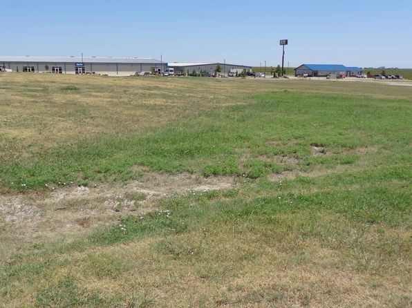 Hays Real Estate - Hays KS Homes For Sale | Zillow