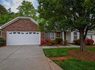 160 Miller Pointe Dr, Winston Salem, NC 27106