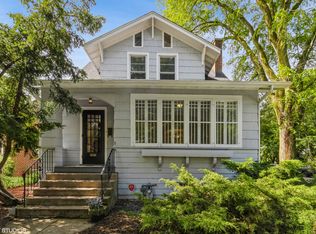 3244 Harrison St, Evanston, IL 60201