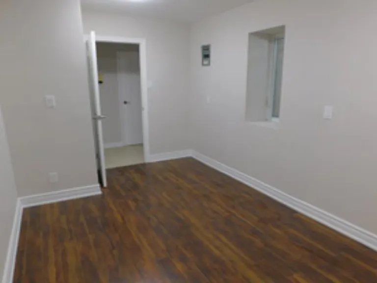 130 Cosburn Ave — Photo 19