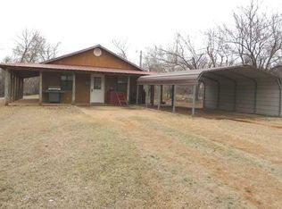 561 County Road 1390, Chickasha, OK 73018